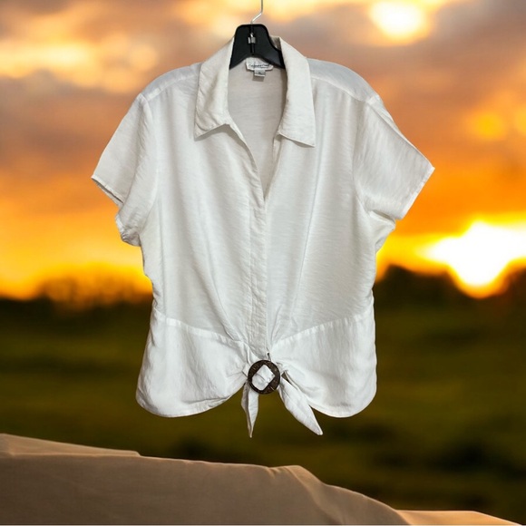 Coldwater Creek Tops - Coldwater Creek tie knot  crop short sleeve blouse white rayon nylon blend XL